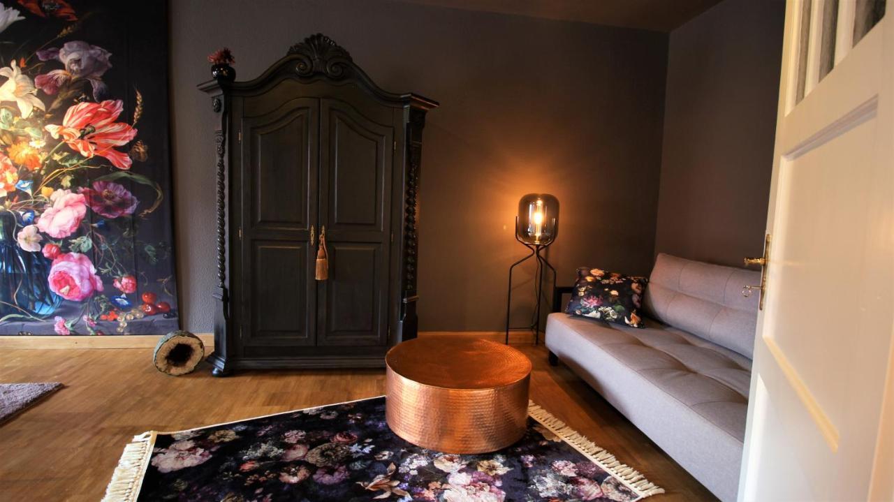 The George - Boutique Style